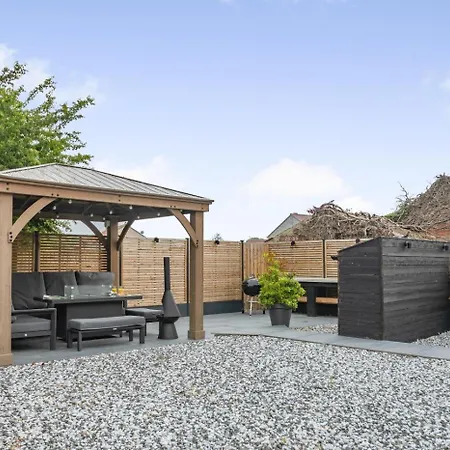 Hébergement de vacances 4 Bed In Oc-l29736