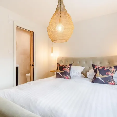 4 Bed In Oc-l29736 Hébergement de vacances *